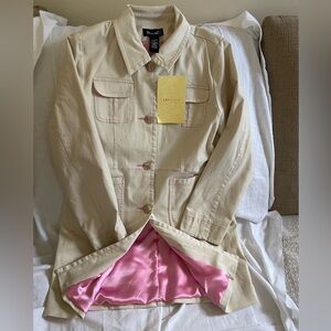 Denim&Co woman’s trench  coat cream color with pink lining size Medium NWT